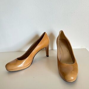 Stuart Weitzman. Light tan pumps